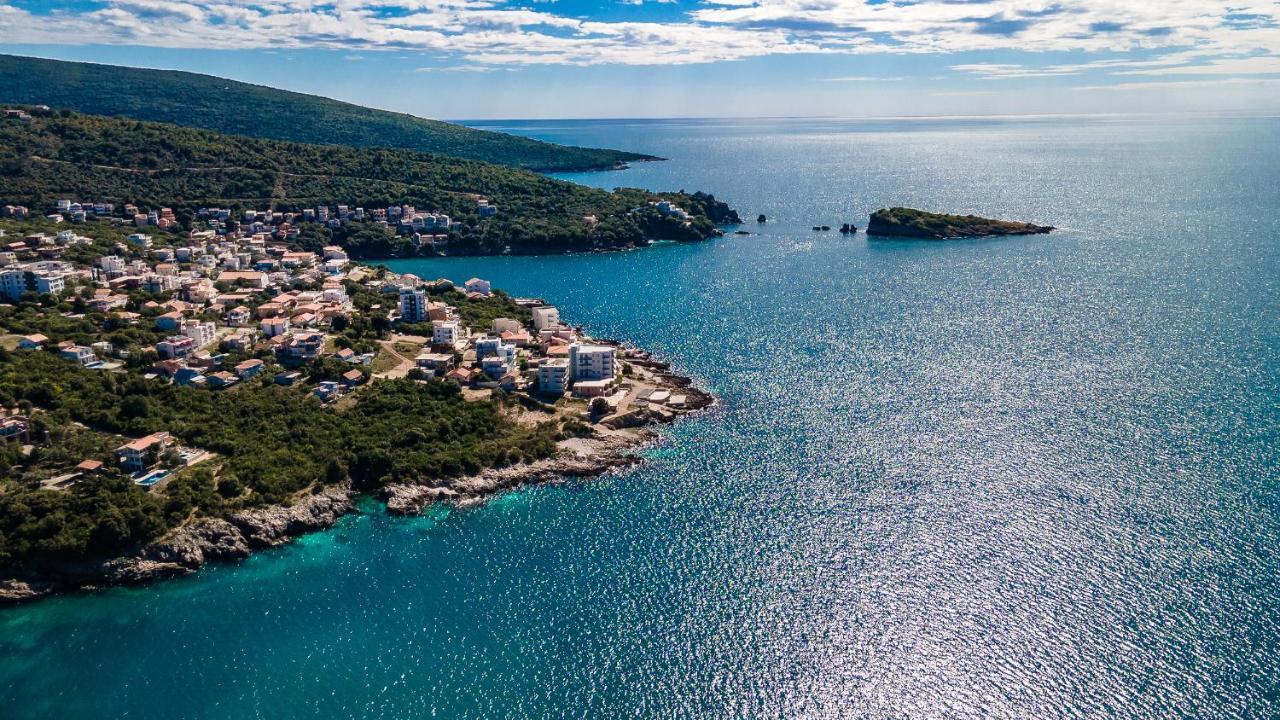 Open Sea Apartments ウトイェハ エクステリア 写真