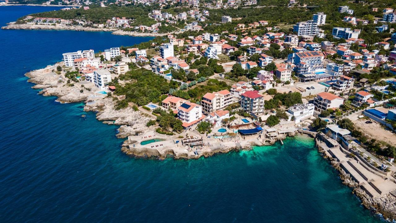 Open Sea Apartments ウトイェハ エクステリア 写真